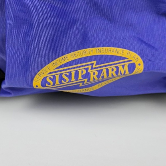 Globetrotter SISIP RARM Duffel Bag Purple 22x12x13 Travel Gym Weekender - Picture 8 of 8